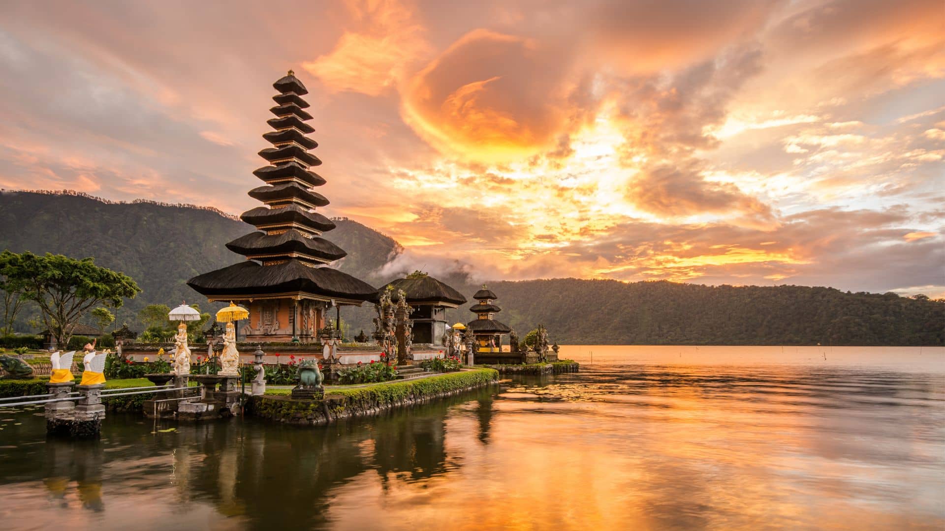 Indonesia | UnikaTravel.com